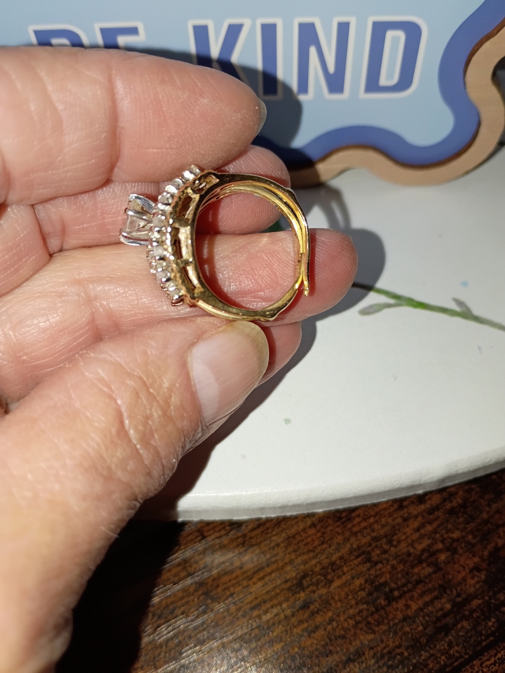 Beautiful Unique 14 Kt Gold Wedding Set - Picture 5 of 9